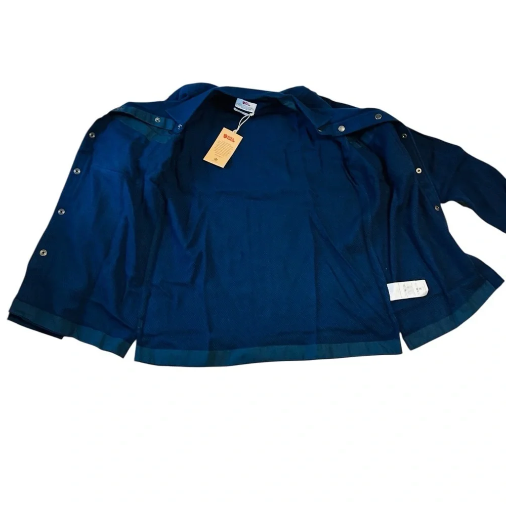 FJALLRAVEN CANADA SOLID SHIRT - NIGHT SKY Navy Blue Men’s Small Button Up NWT